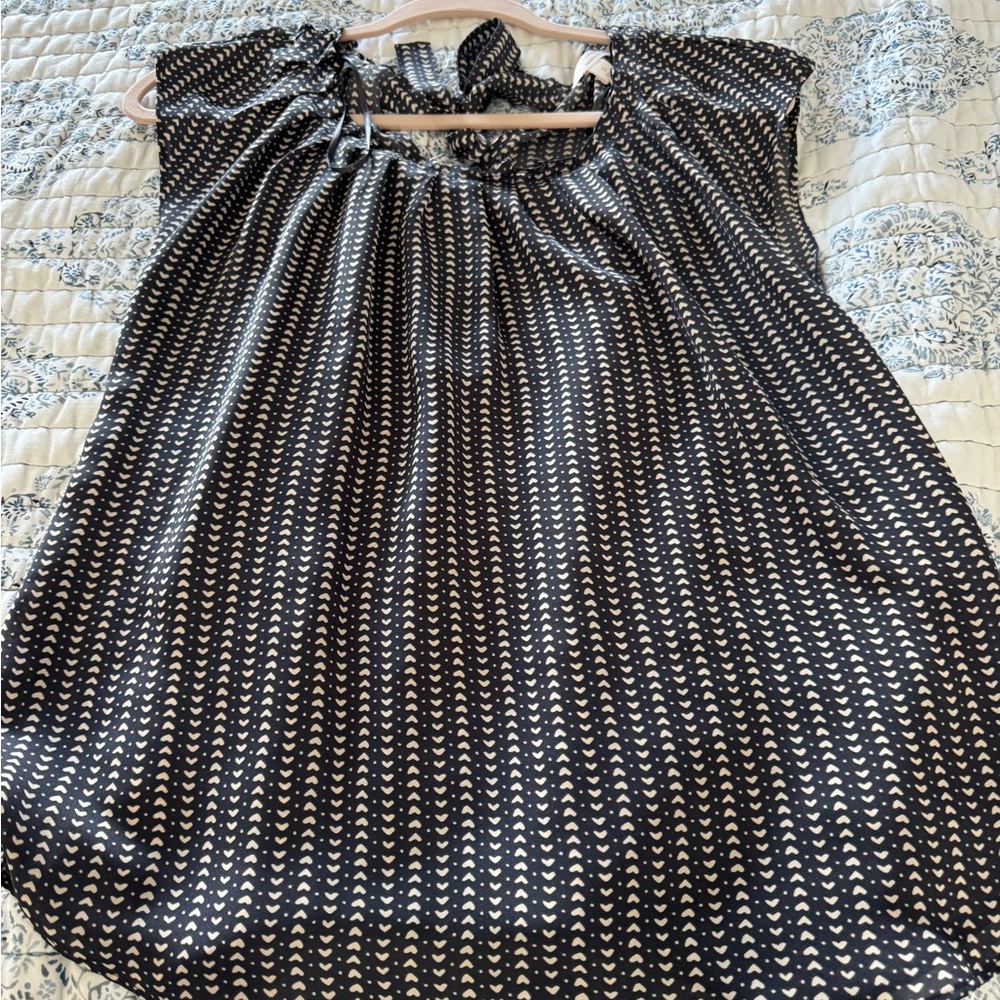 Black and White Patterned Blouse